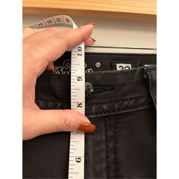 Miss Me black skinny jeans 29 GUC - Picture 6 of 8